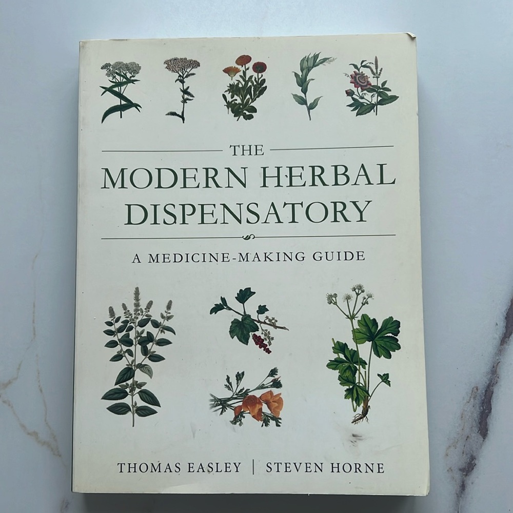 The modern herbal dispensatory a medicinemaking guideThomas Easley,Stephen Horne
